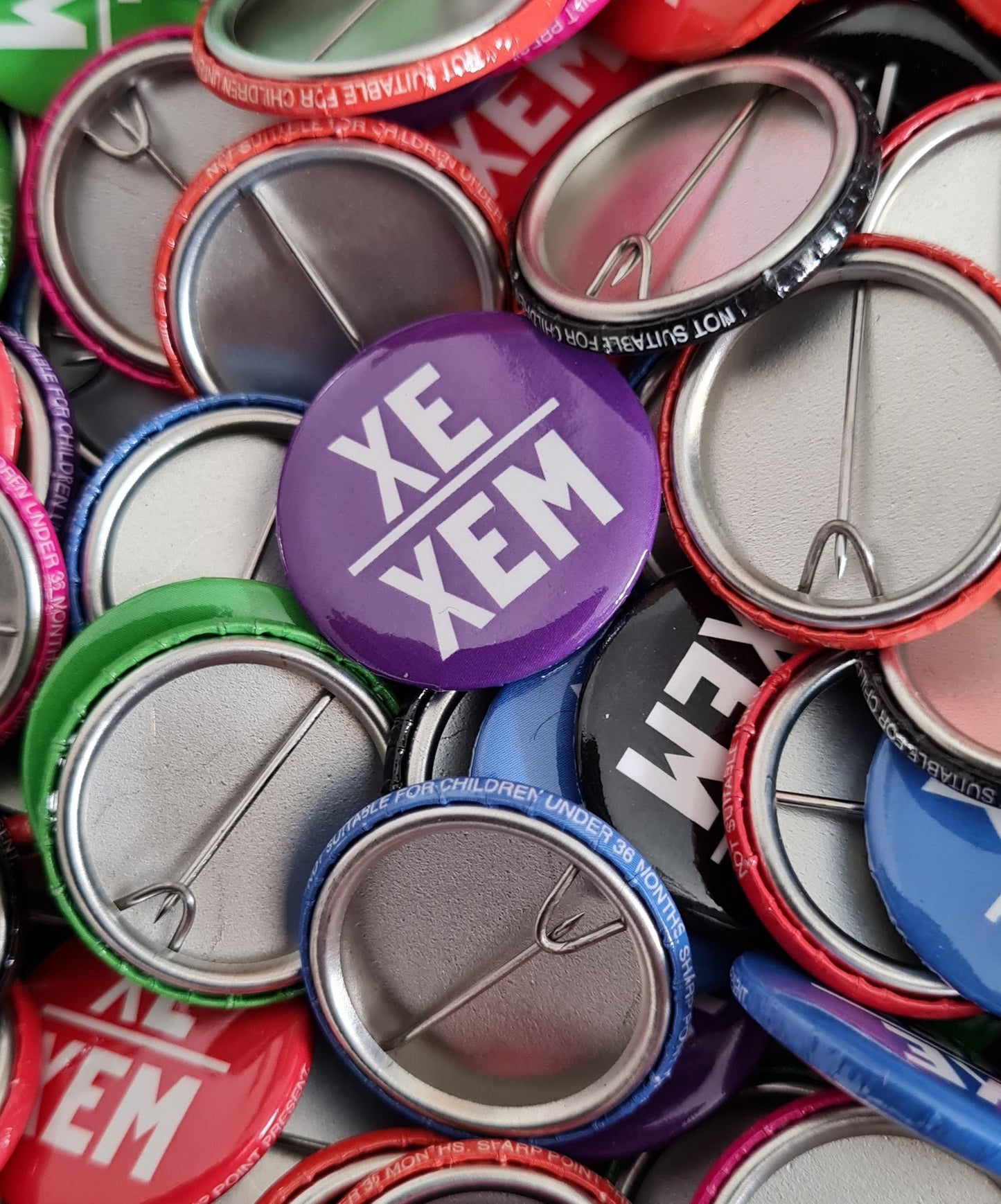 25mm - Bright Colour Pins