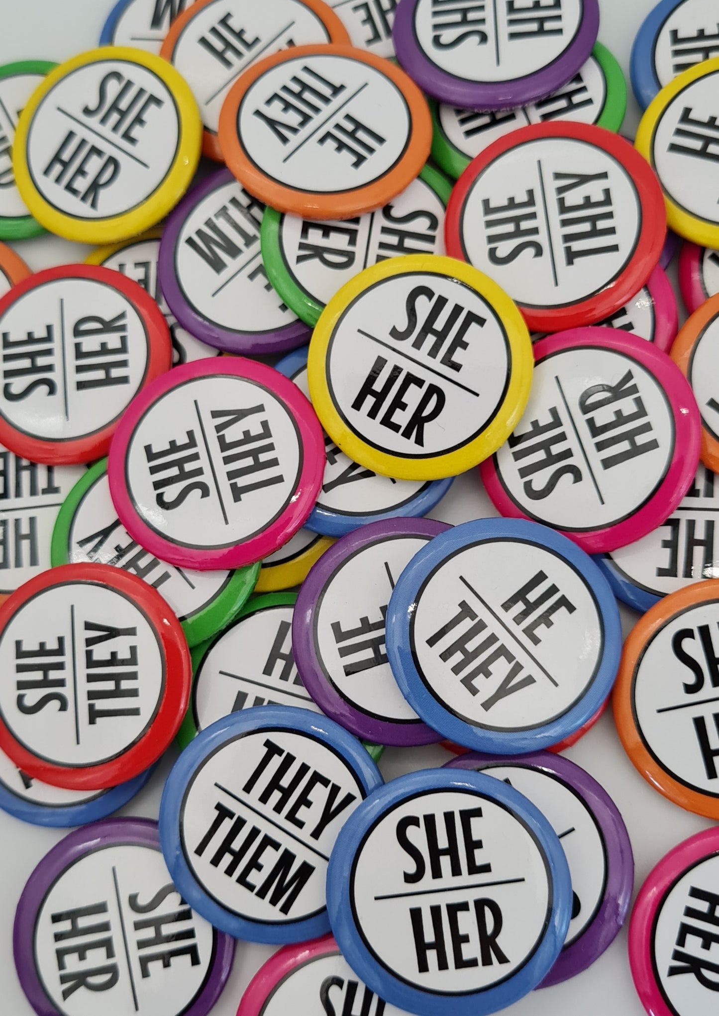 25mm - Border Pins